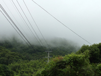 突然、山に雲が・・の写真