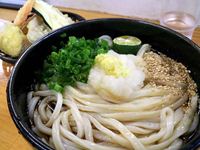 羽立うどん、今日だけ国産小麦を使用したぶっかけうどん大の写真