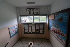 2014年8月13日津田中学校 学校見学会 階段踊り場の写真