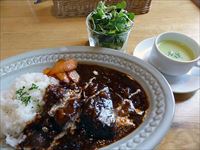 2017年4月4日 さぬき市津田町「Cafe ゆるりと。」本日のおすすめメニュー「黒毛和牛”オトナのための”ビーフシチュー」の写真