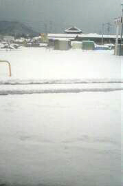 2018年1月11日県道2号線を徳島に抜けた付近の雪の写真