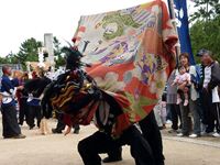 2011年 津田石清水神社 秋季例大祭 神野の獅子舞の写真①