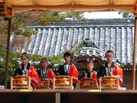 2013年 津田石清水神社 秋季例大祭 奉納舞 みゆき太鼓の写真