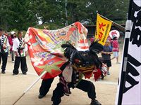 2017年 津田石清水神社 秋季例大祭 神野の獅子舞の写真