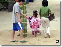 2010年 津田の夏越 茅の輪潜り の写真①