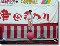 2009年 津田まつり 「大道芸」ピエロのAkioくん の写真④