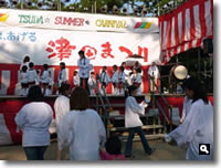 2010年 津田まつりの精霊踊り保存会・鶴羽幼稚園の写真①